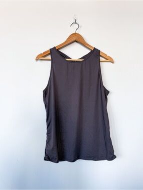 3/$20⚡️ Fabletics Muted Purple Open Flutter Back Crewneck Tank Top Flowy